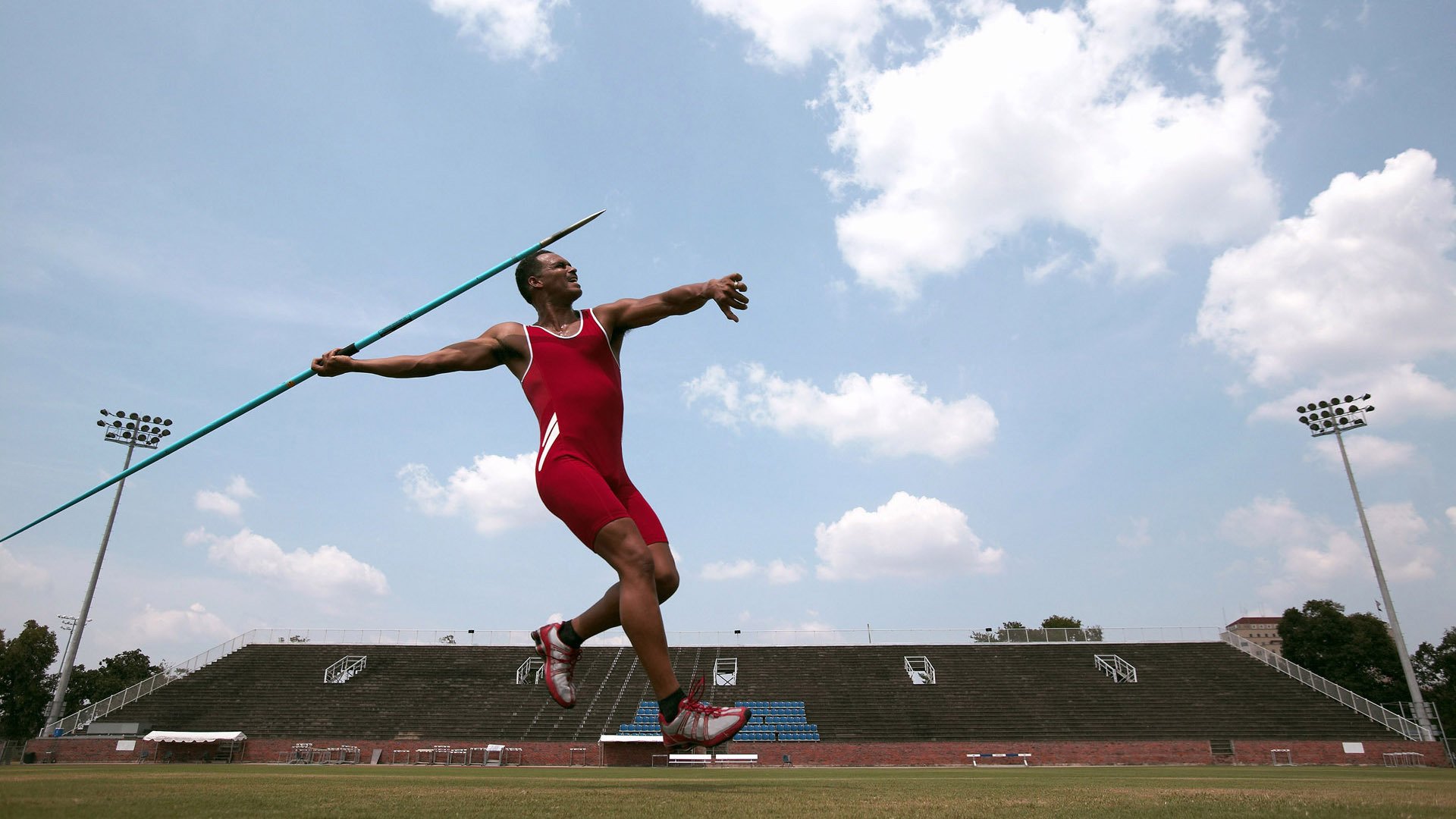 “费尔南多·比亚尔巴的出色表现,激励着阿根廷美洲狮队的未来发展”